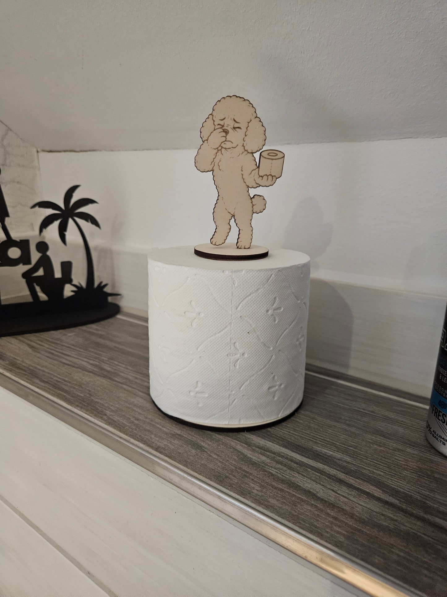 Toilettenpapierhalter Aufsatz Holz – Weinender Pudel