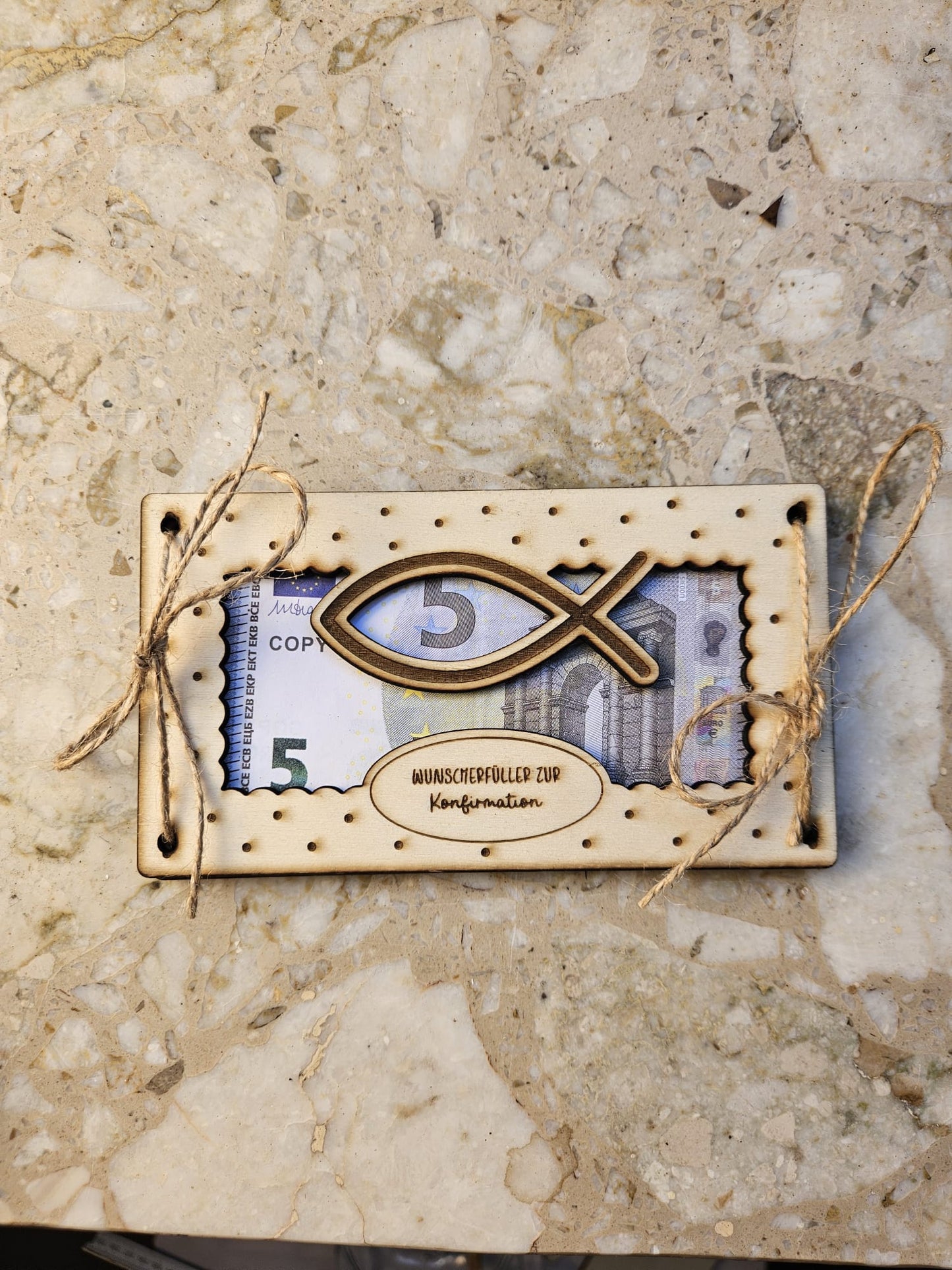 Holz-Geschenkkarte mit Lasergravur – 15x8,5 cm