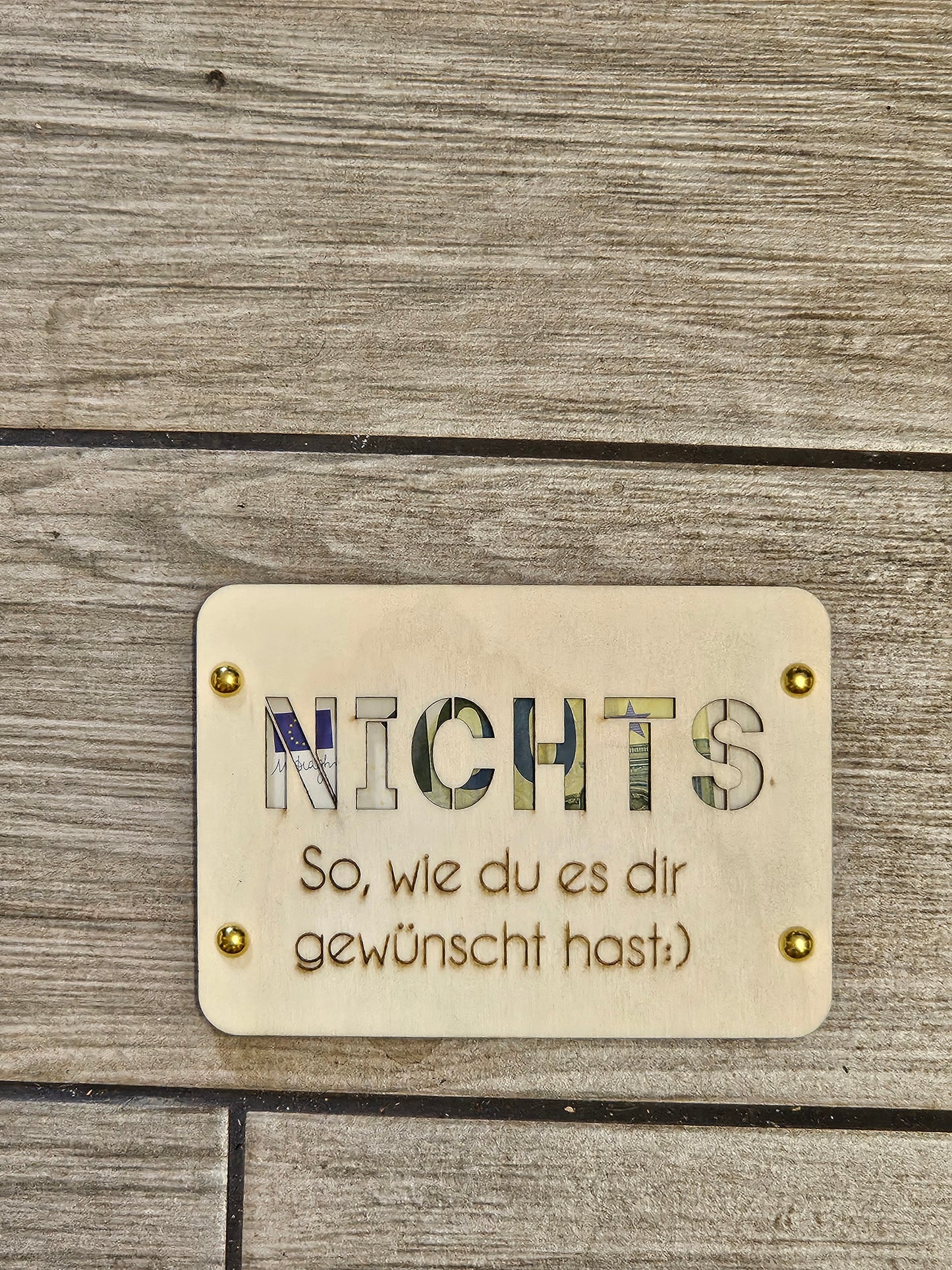 Holzkarte mit Gravur – „NICHTS, so wie du es dir gewünscht hast :)“