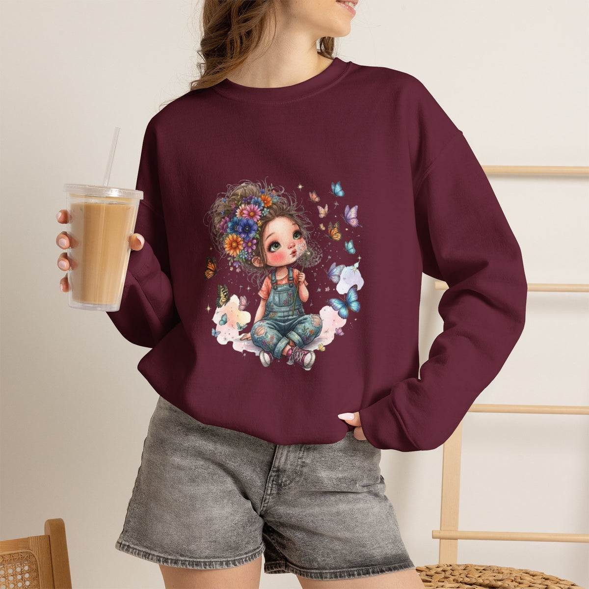 Sweatshirt mit Mädchen-Motiv, Blumen und Schmetterlingen