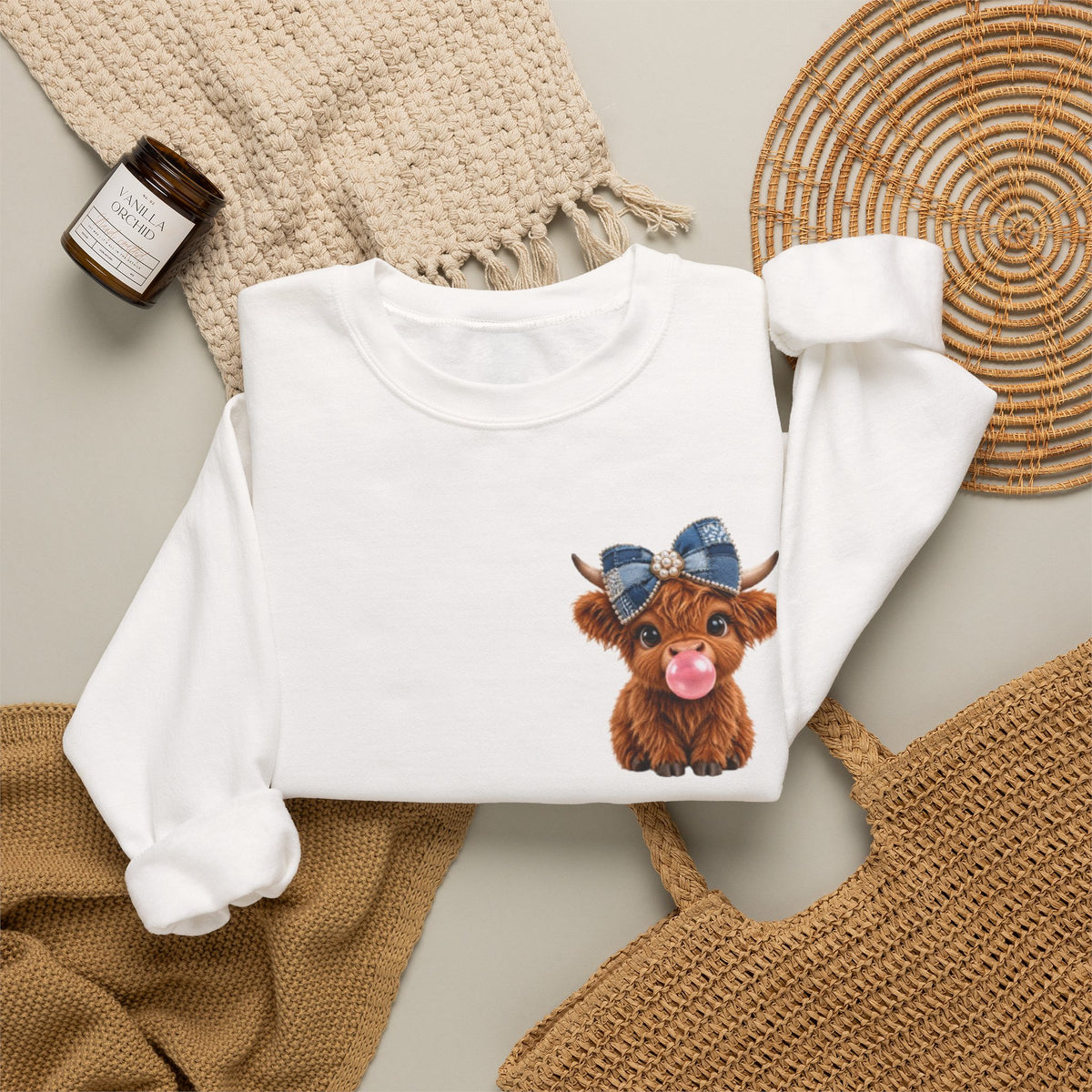 Sweatshirt mit niedlichem Hochlandrind – bestickt