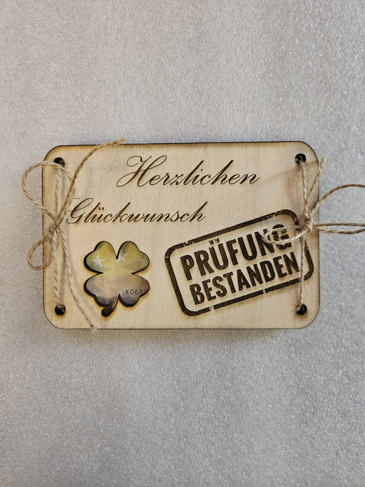 Holz-Geschenkkarte mit Lasergravur – 15x10 cm