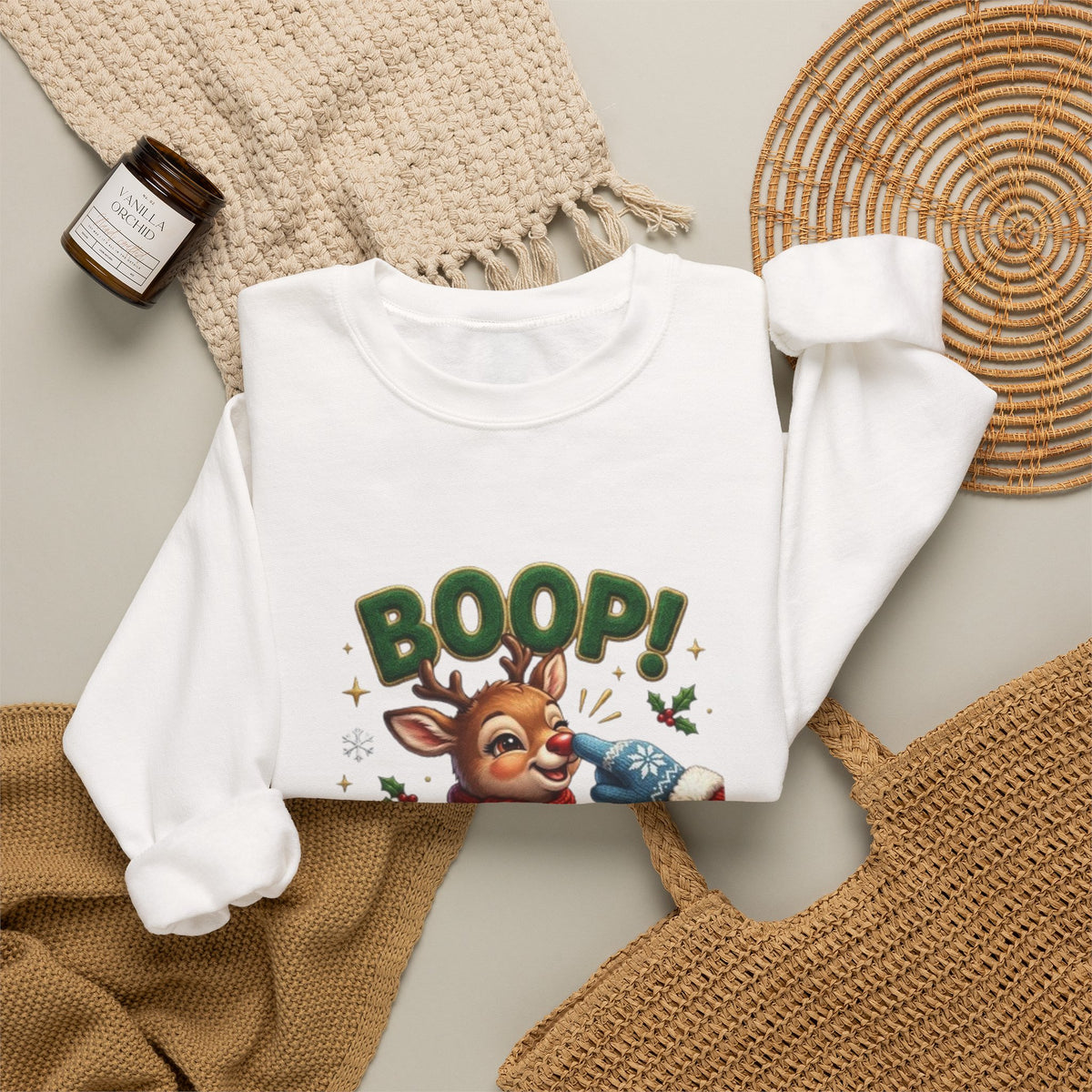 Weihnachtssweatshirt mit Rentier und „BOOP!“-Motiv