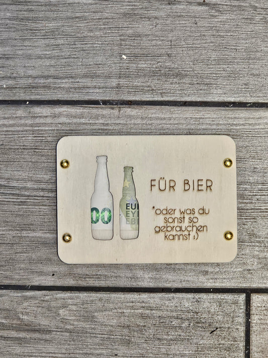 Holzkarte mit Gravur – „Für Bier (oder was du sonst so gebrauchen kannst :) )“