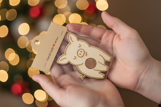 Glücksschwein als Neujahrsgeschenk - Lifestyle Foto