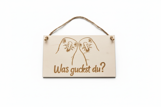 Holzschild Was guckst du – Produktfoto horizontal weißer Hintergrund