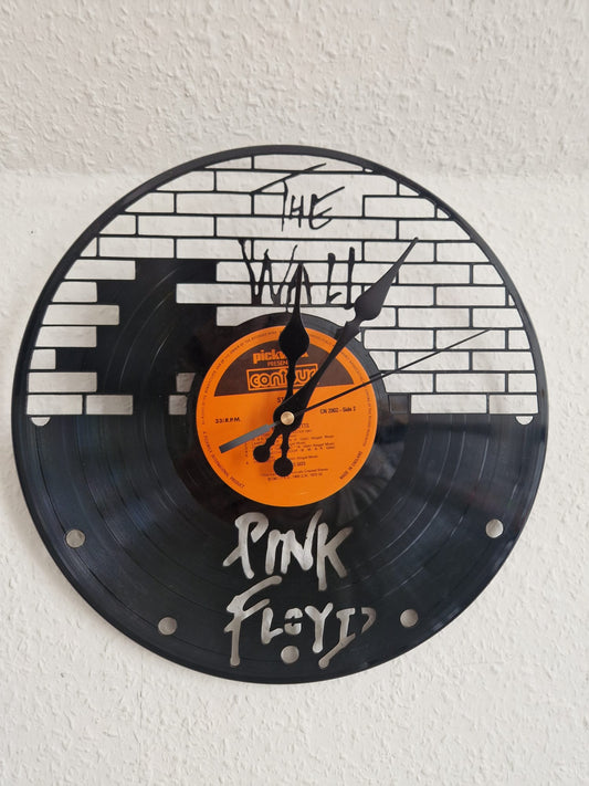 Einzigartige Wanduhr aus Vinyl-Schallplatte – Unikat